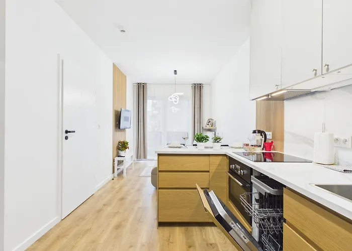 Kierbedzia 4 Superapart Near To Olinek Apartman *