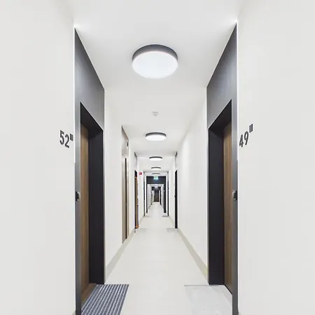 Kierbedzia 4 Superapart Near To Olinek Appartamento