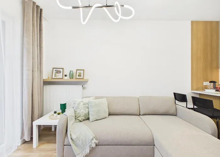 Kierbedzia 4 Superapart Near To Olinek *